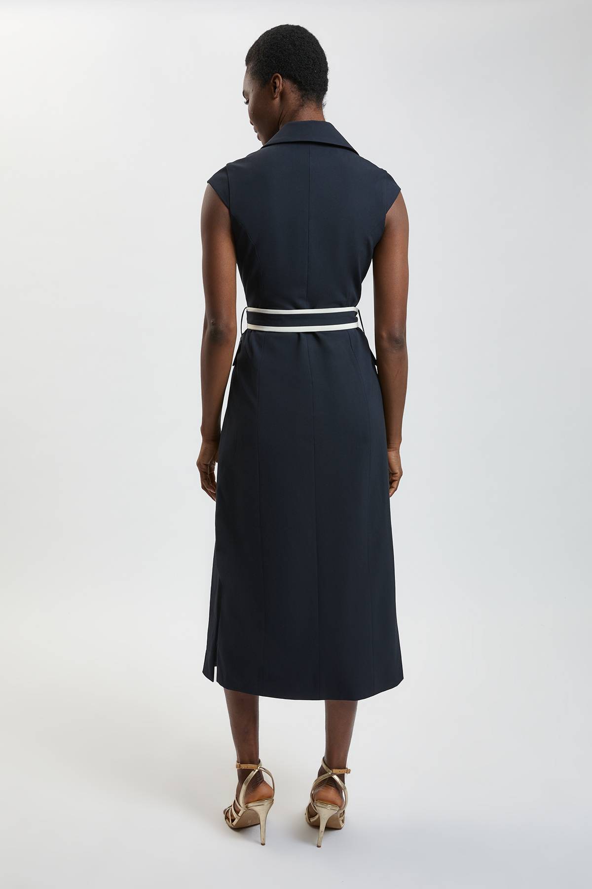 KarenMillen Robe Midi Ajustée Cintrée À Double Boutonnage En Stretch Compact Avec Liseré Contrastant