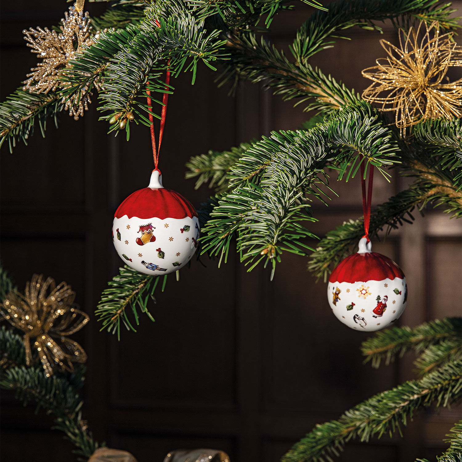 Toy's Delight Christmas ornaments Red, 2.5'' x 3.1'', Premium Porcelain
