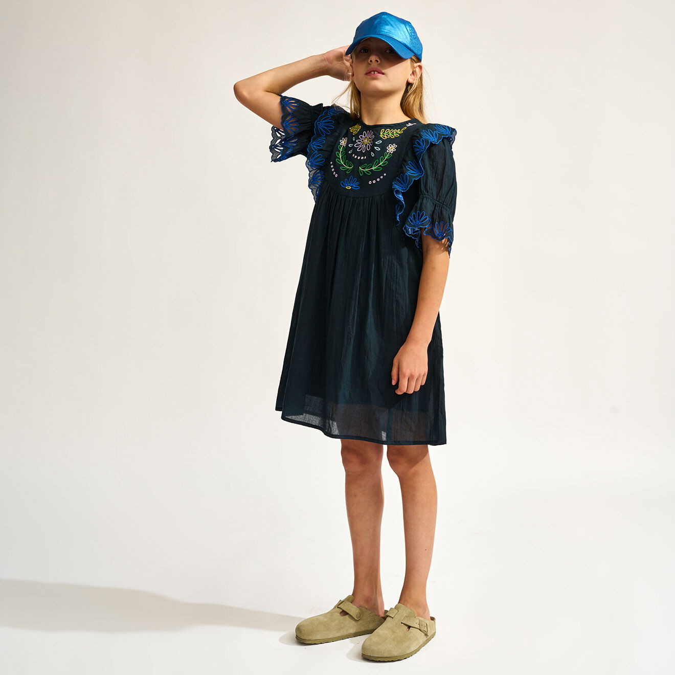 Bellerose Robe en Voile de Coton brodé Honest marine