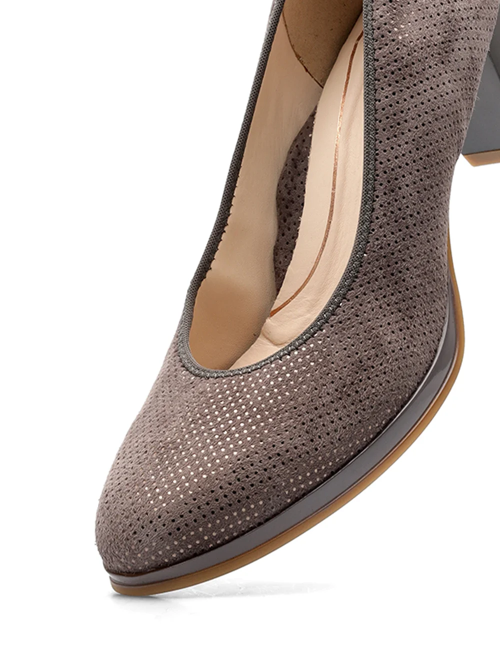 Pumps Orly street