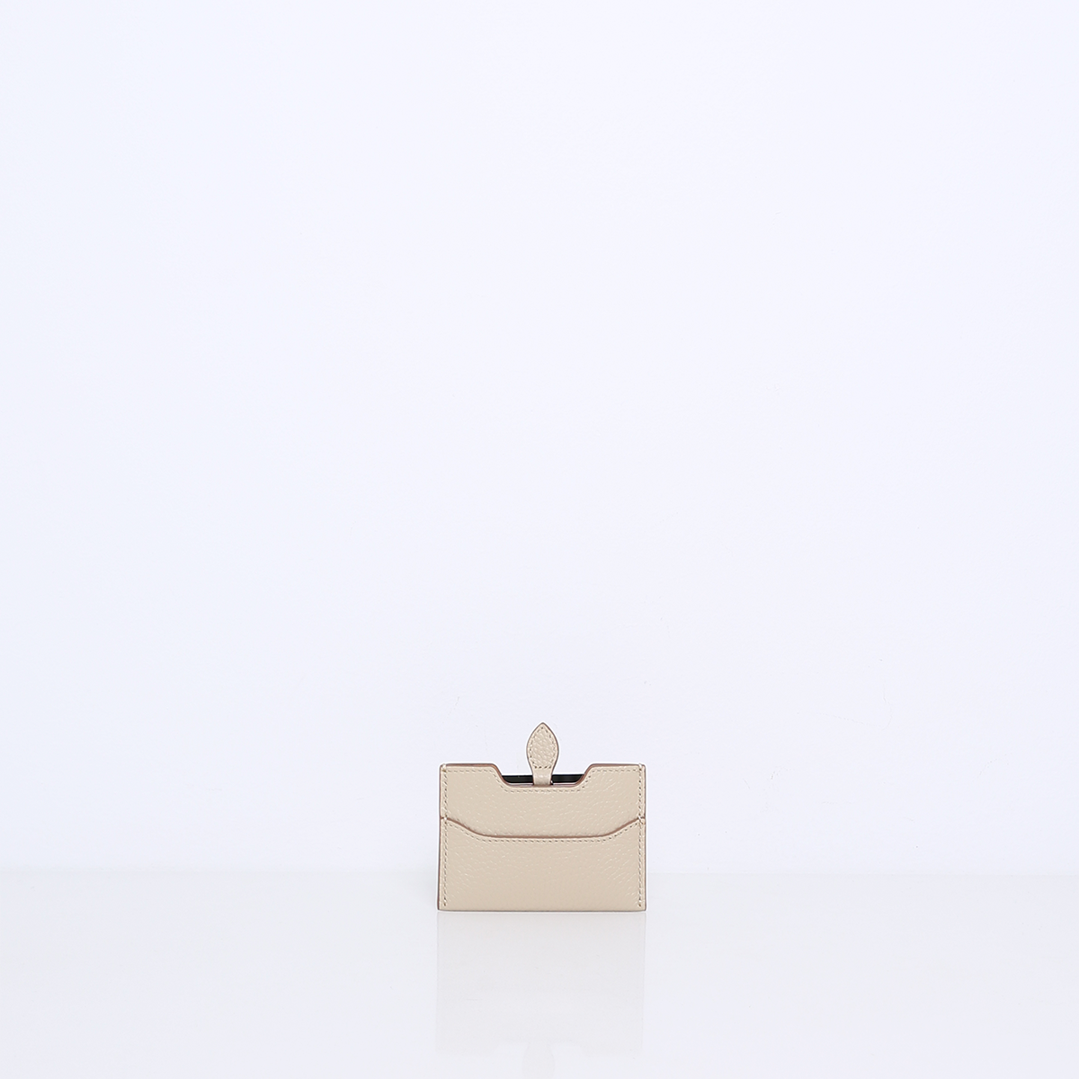 POLLY | LIMESTONE