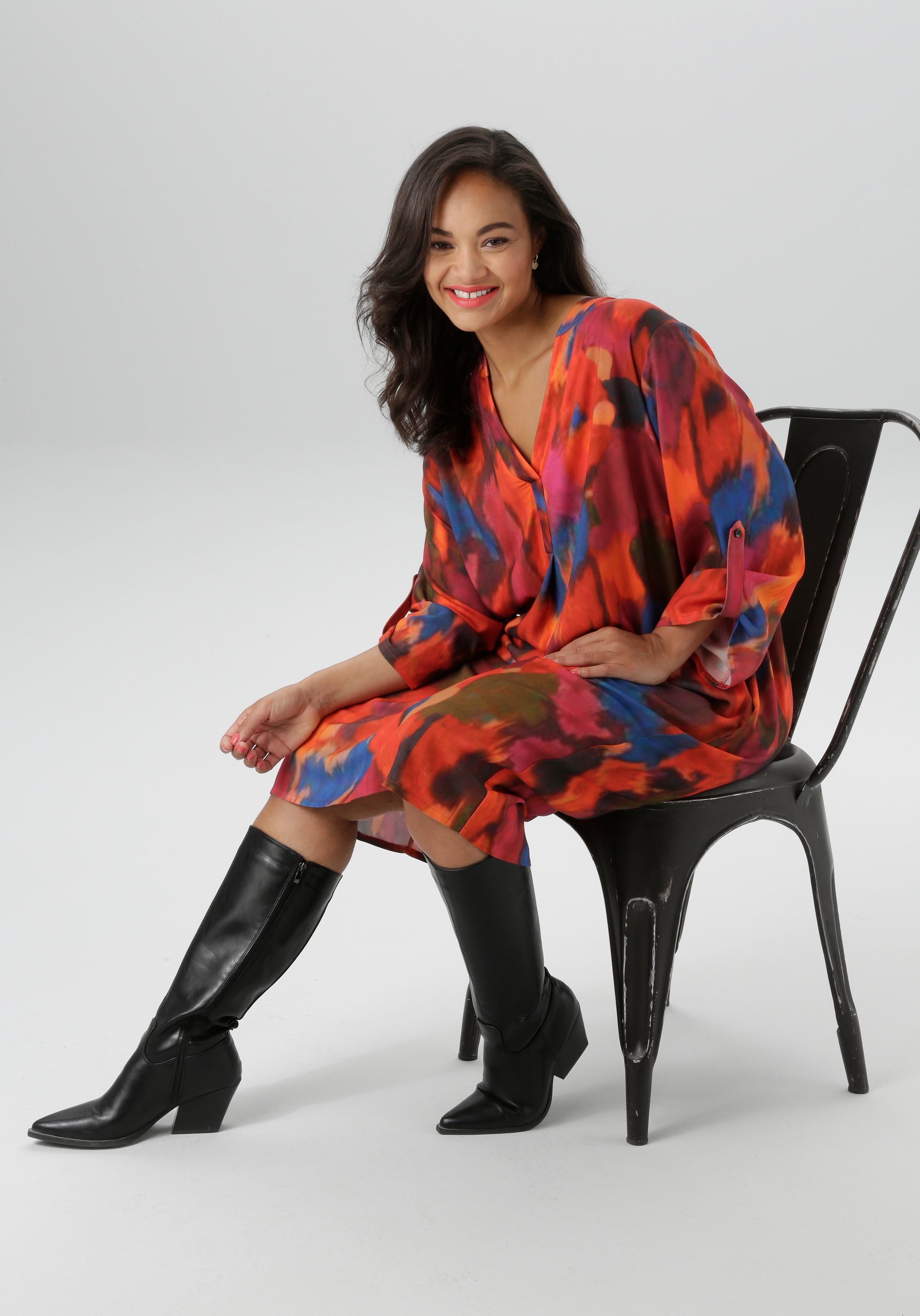 Aniston PLUS Druckkleid extravaganter, grafischer Druck - NEUE KOLLEKTION