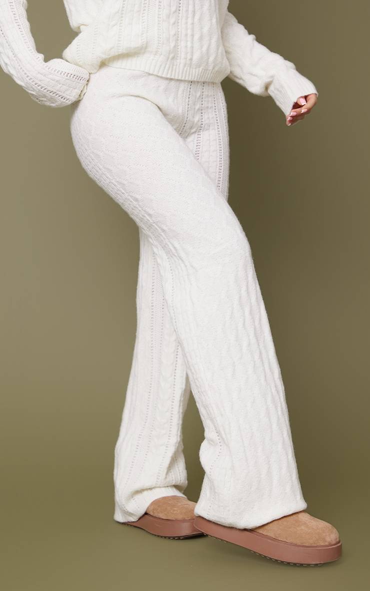 Crème Pantalon En Maille Torsadée Contrastée