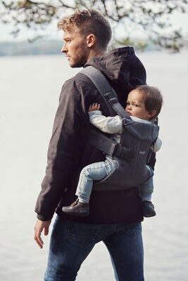 BabyBjörn One Air Bæresele 3D Mesh, Antracit Grey