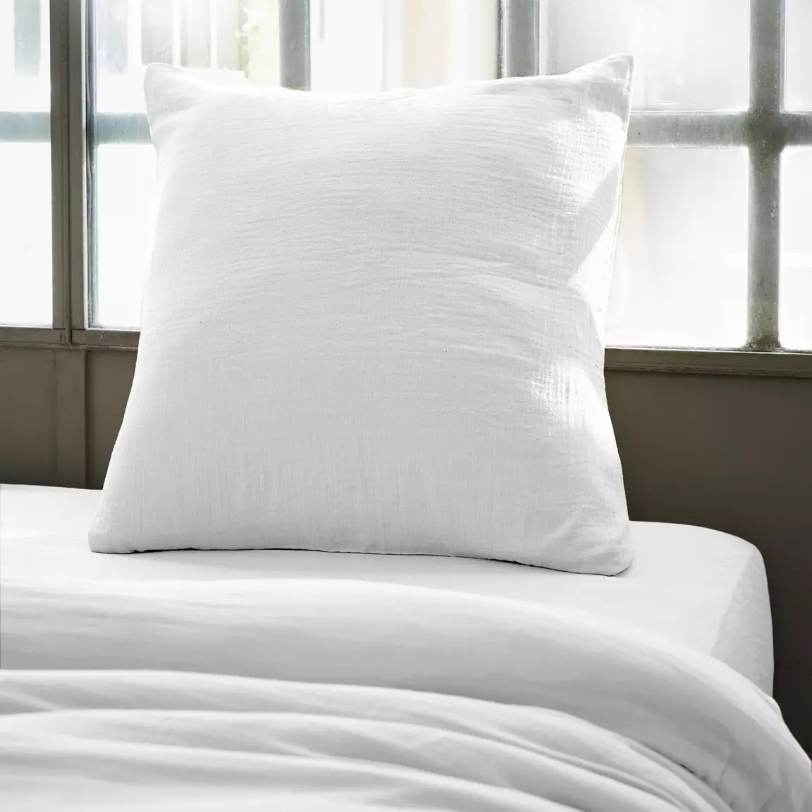 Taie d'oreiller carrée gaze de coton (60 x 60 cm) Gaïa Blanc chantilly
