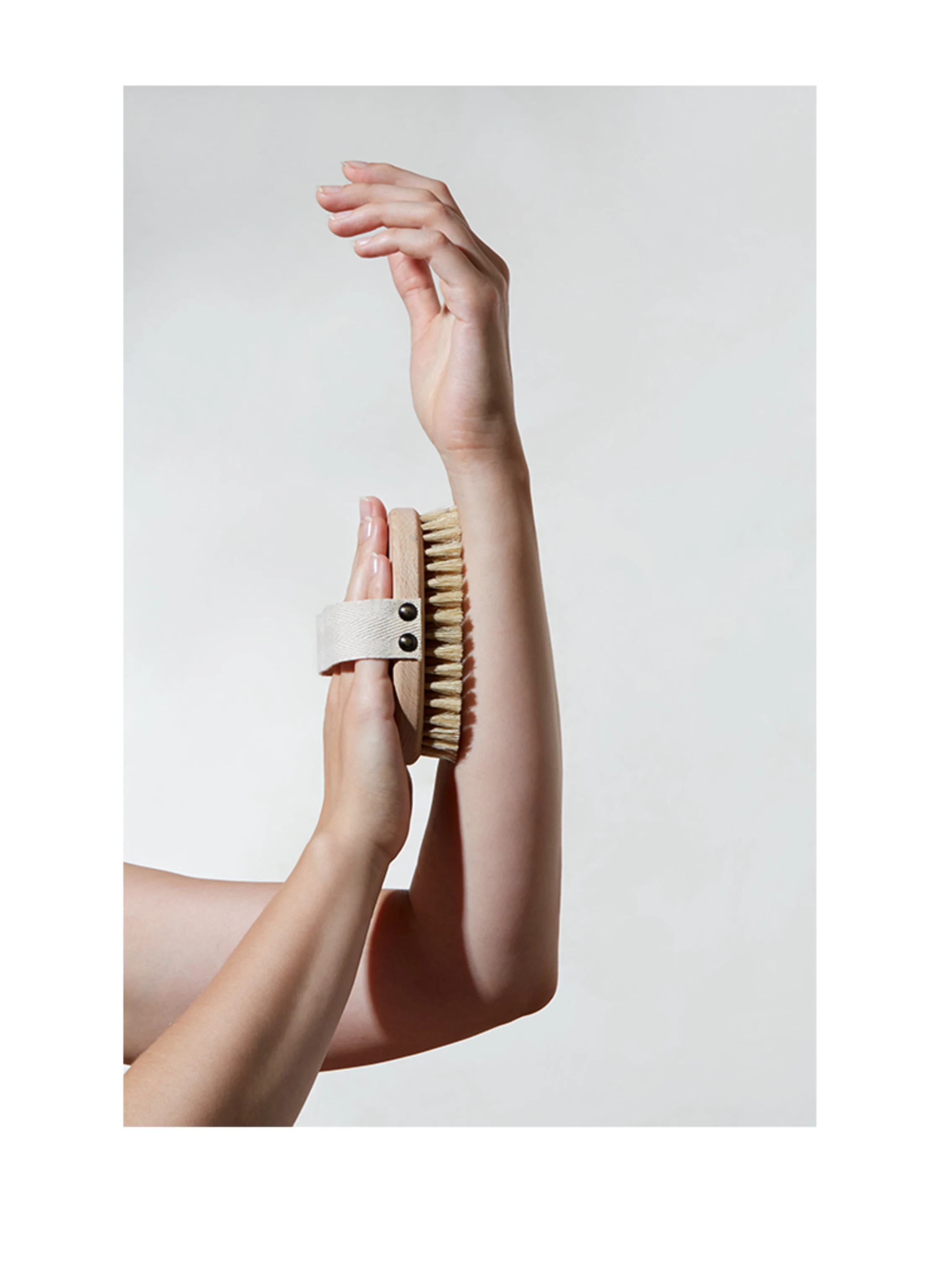 DR. BARBARA STURM BODY BRUSH MEDIUM