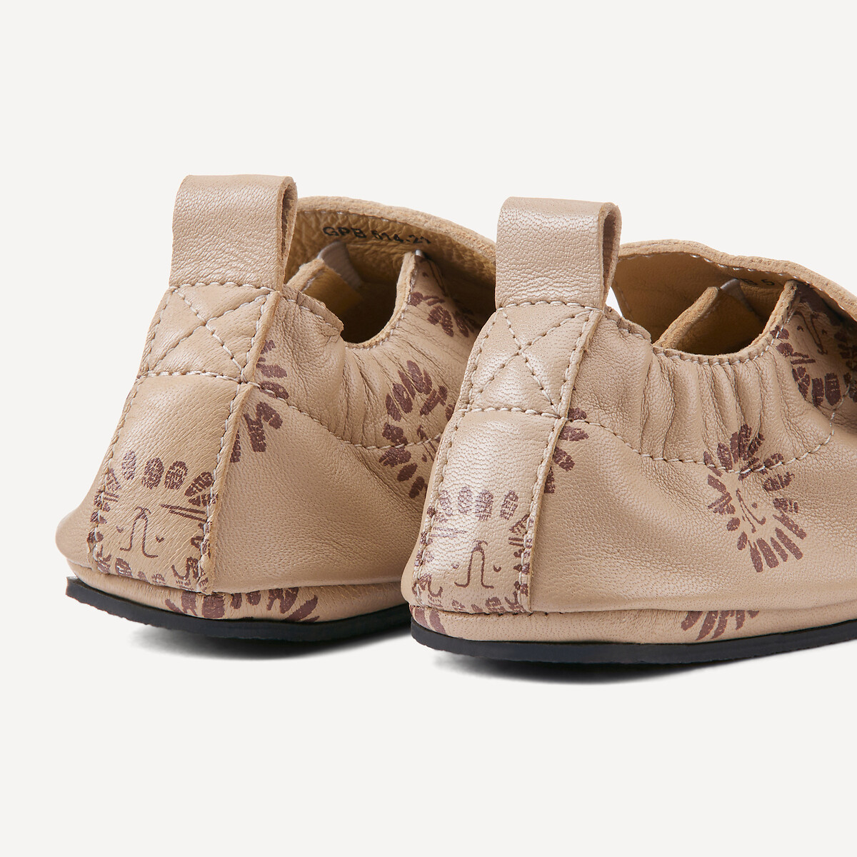 COLEÇÃO LA REDOUTE<br>Pantufas em couro macio