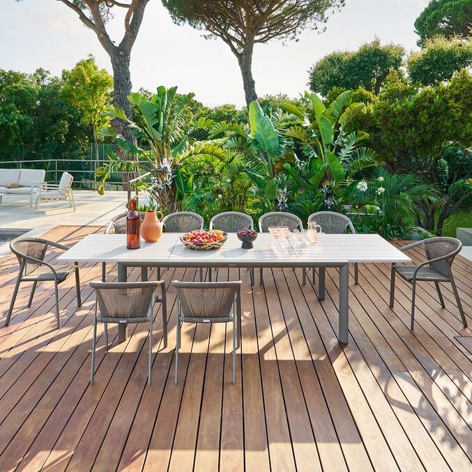 Ensemble table de jardin extensible LUZANE + 12 fauteuils RIU Argile & Café