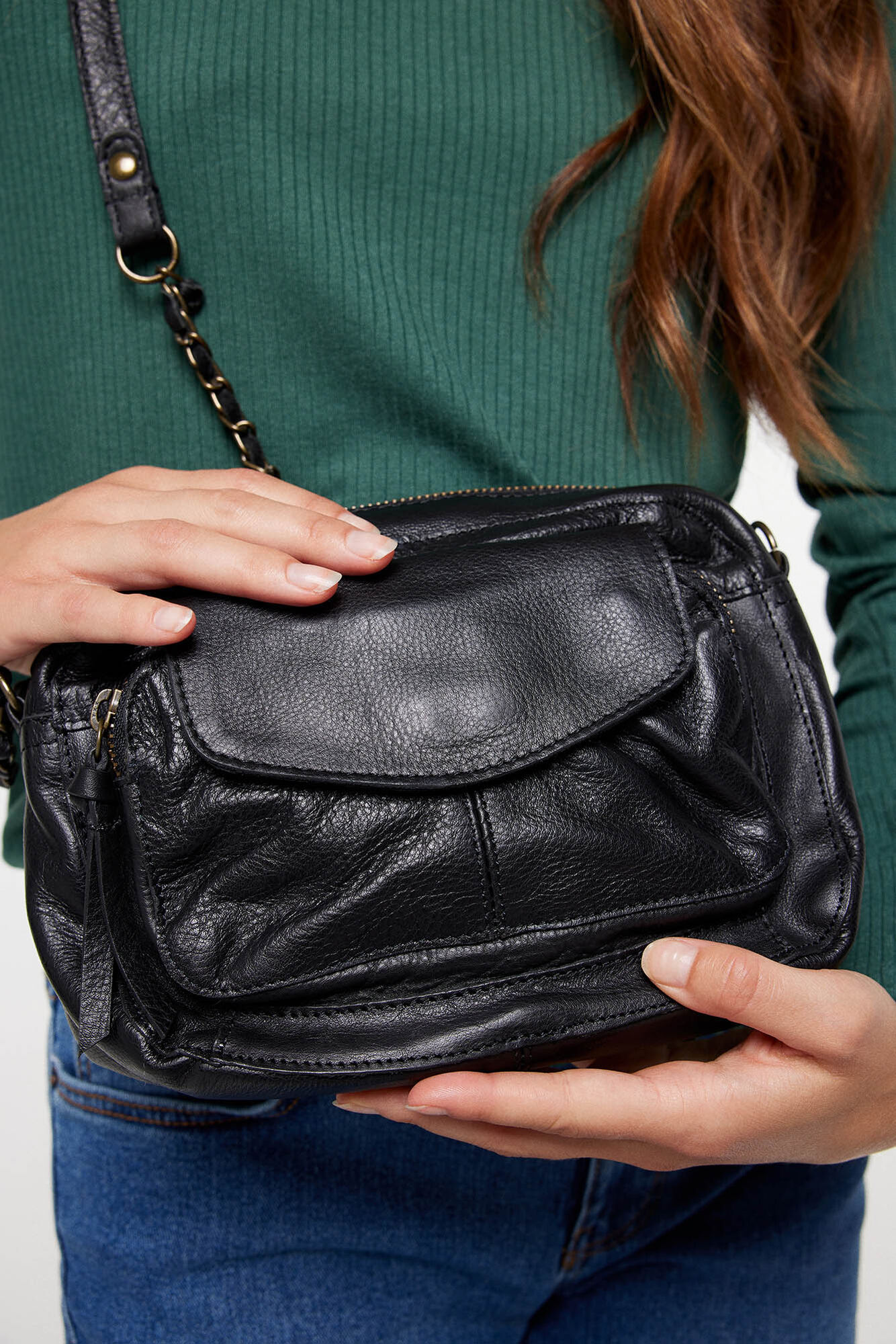Bolsa de ombro em couro