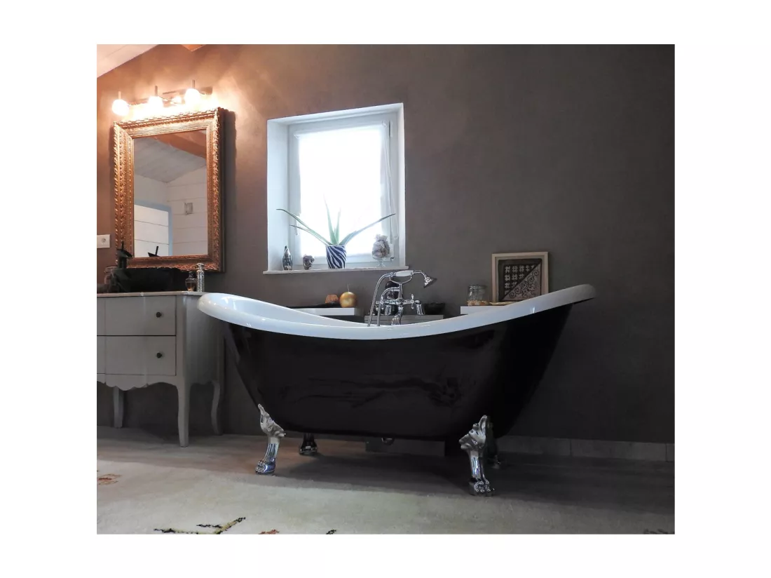 Baignoire ancienne rétro sur pieds DARLINGTON Noire 175 cm Pieds d'Aigle Bronze jaune vieilli