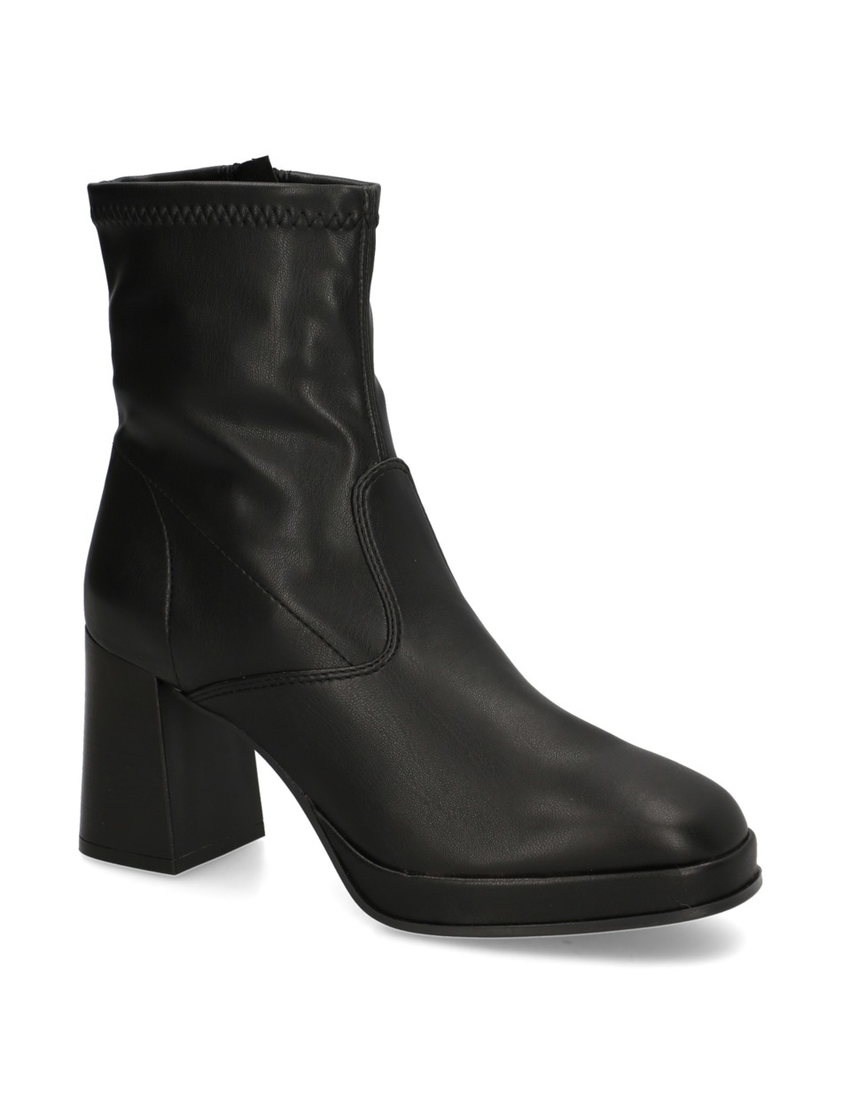 Stiefelette