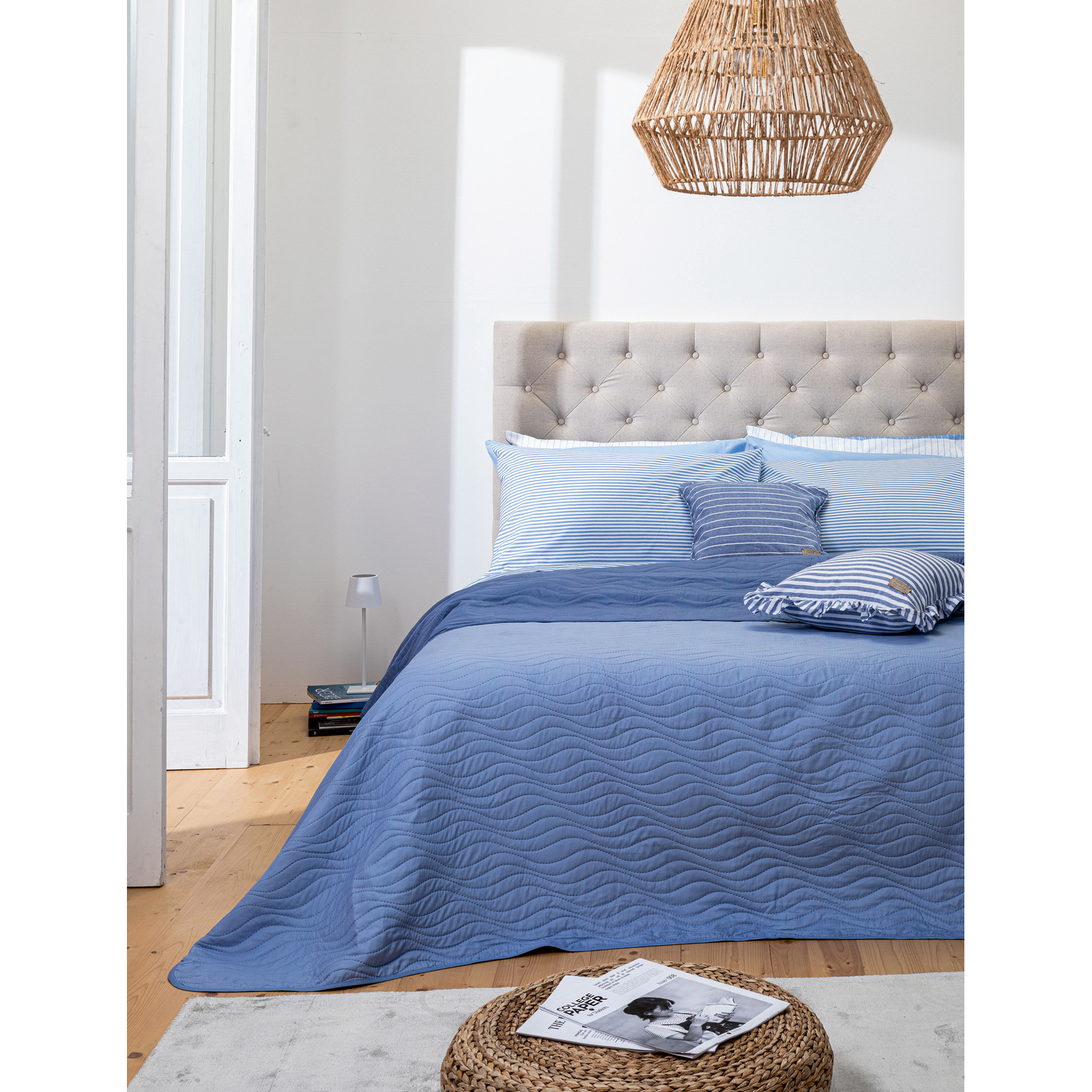 Bettüberwurf Micro-Polyester hellblau 280x240
