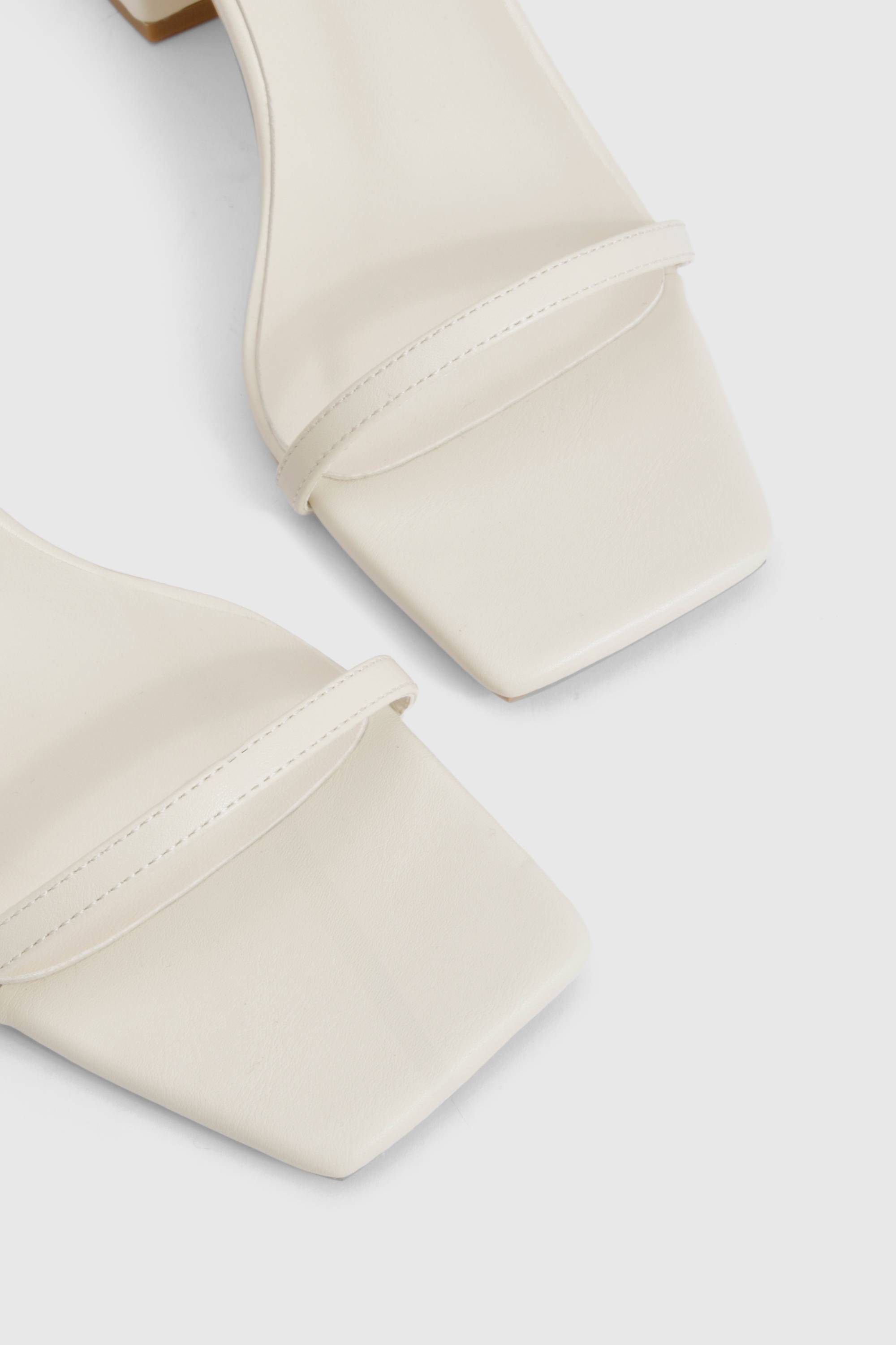 boohoo Talons blocs pour pieds larges – À peine perceptibles