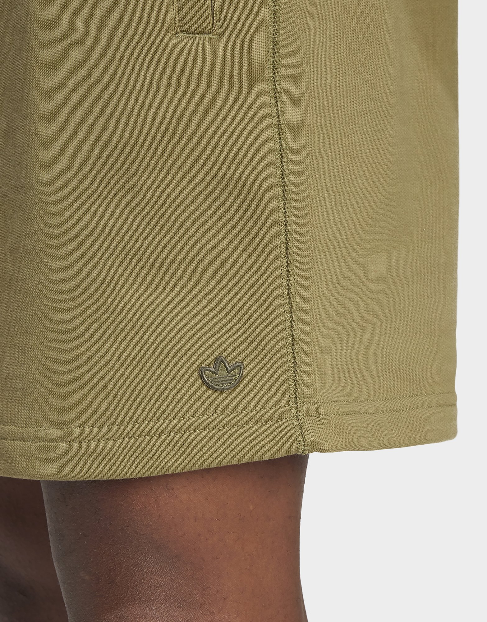 adidas Short Premium Essentials