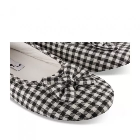 Chaussons NOIR PHILOV