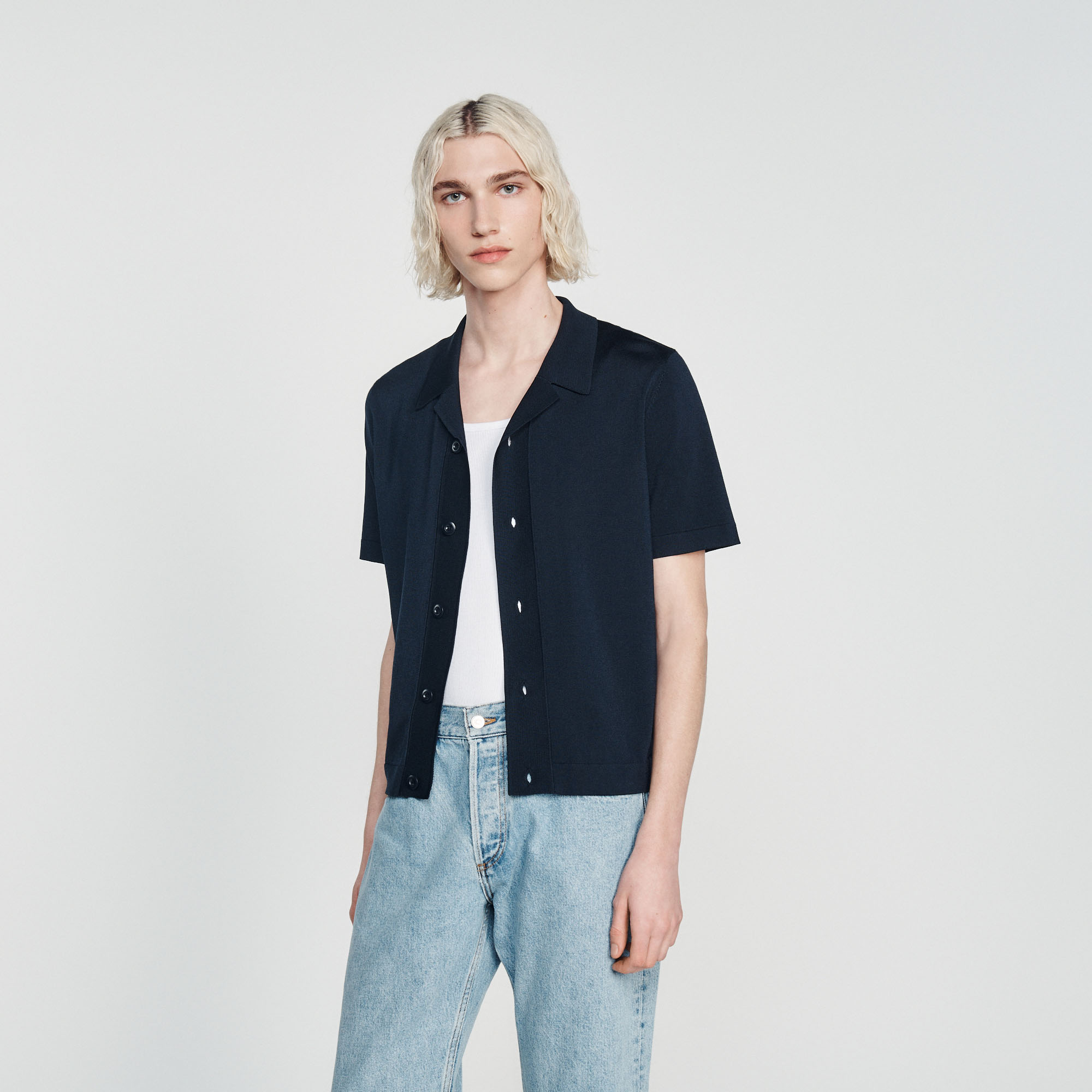 Chemise á manches courtes
