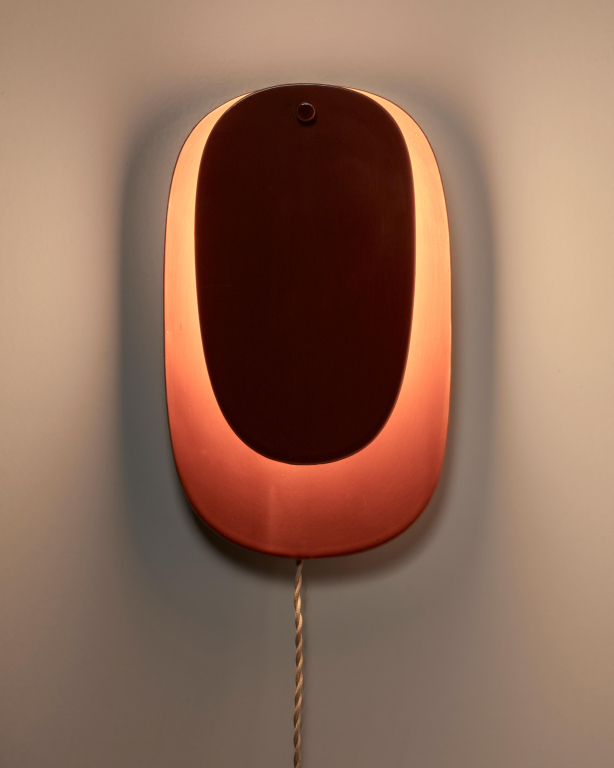 Serax Lighting by Studio Ottawa Nebula wandlamp 04 Bordeaux