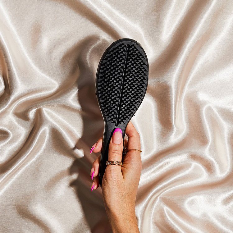 Tangle Teezer The Ultimate Styler Jet Black