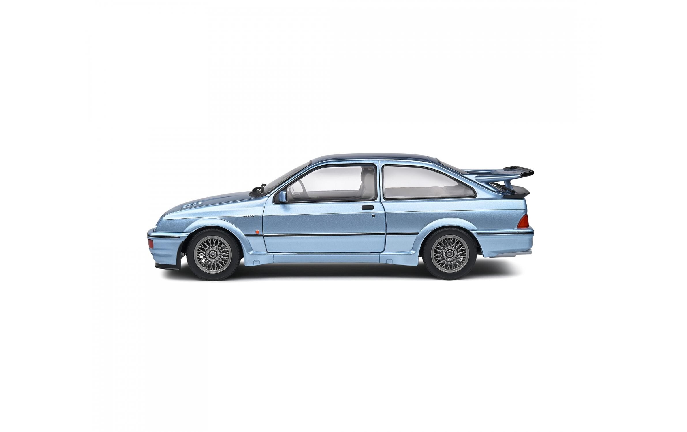 Sportwagen Ford Sierra RS500 Blau, 1:18Detailgetreues Modellauto für Sammler im Massstab 1:18