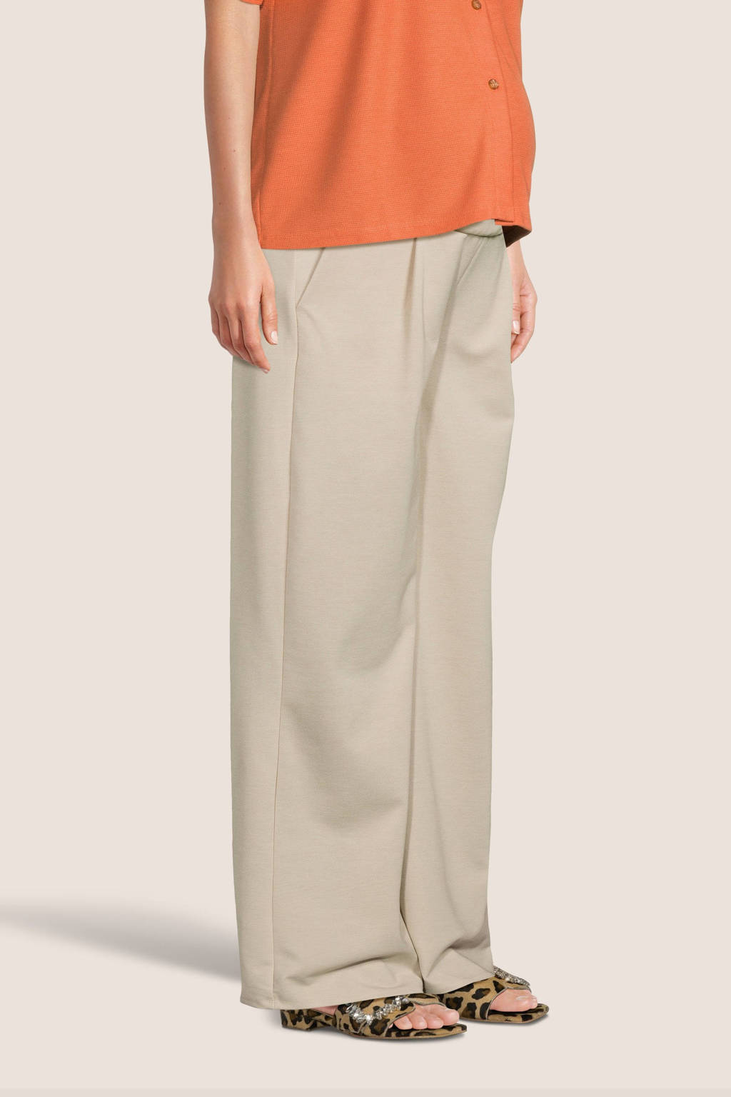 LOVE2WAIT low waist wide leg broek beige