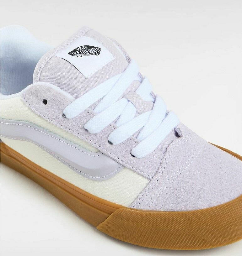 VANS<br>Tênis de couro Knu Skool