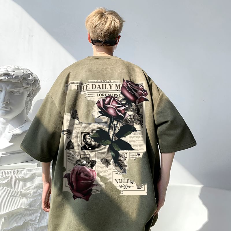 Bay Go Mall - T-shirt met korte mouwen, ronde hals en bloemenprint in krantenstijl