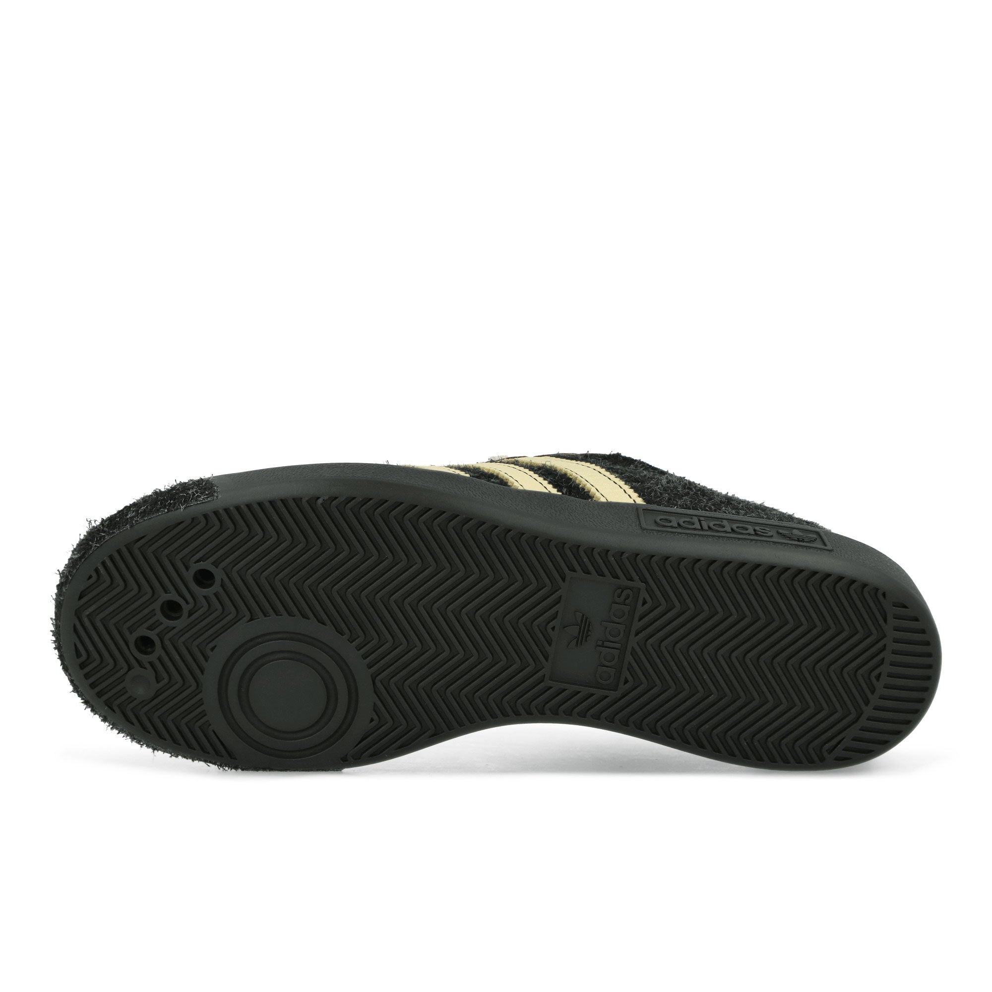 adidas<br>Forest Hills