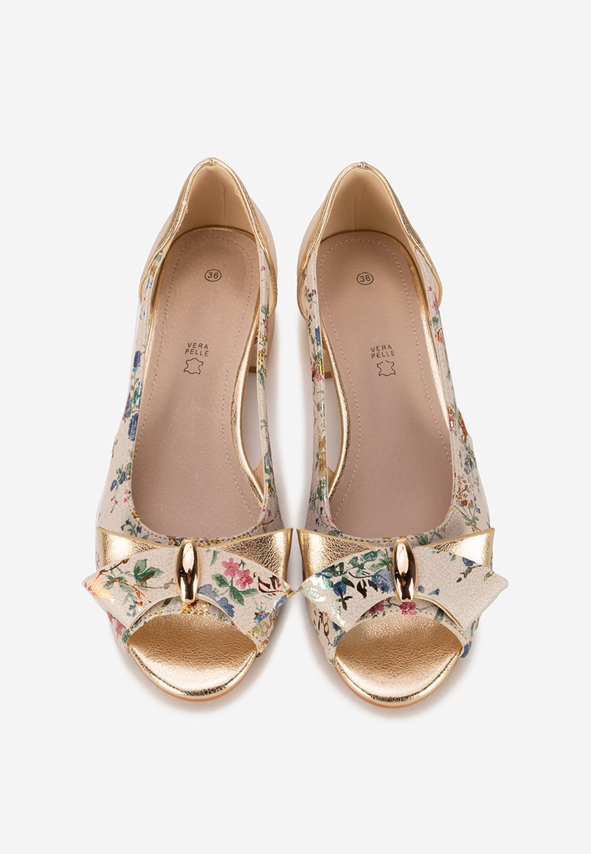 Chaussures à petit talon beige Anevia
