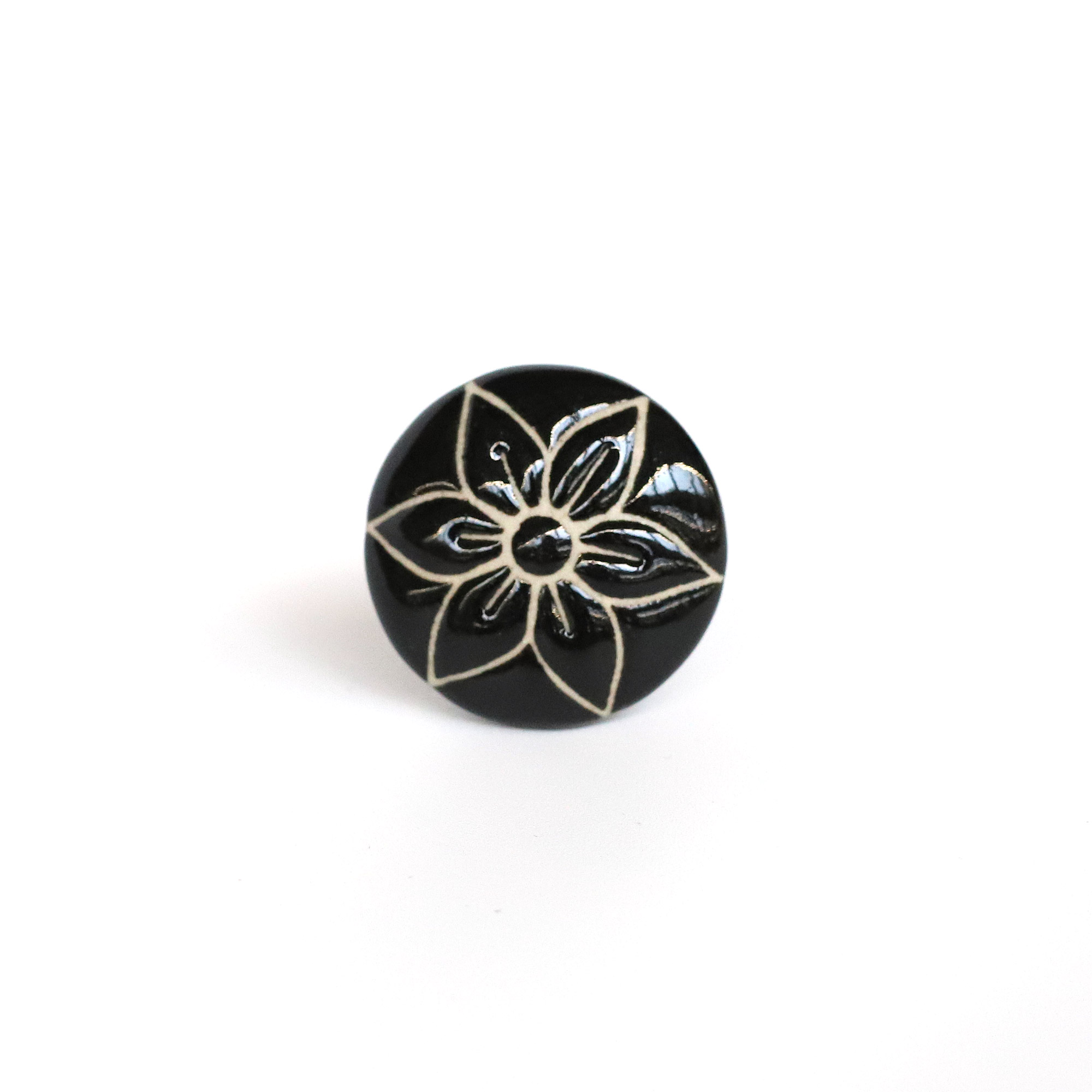 Keramik-Knauf 'Blume', schwarz, weiß, Ø 4 cm günstig bestellen