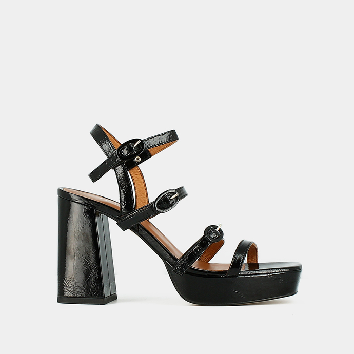 Sandales à brides et bouts carrés  en cuir brillant noir