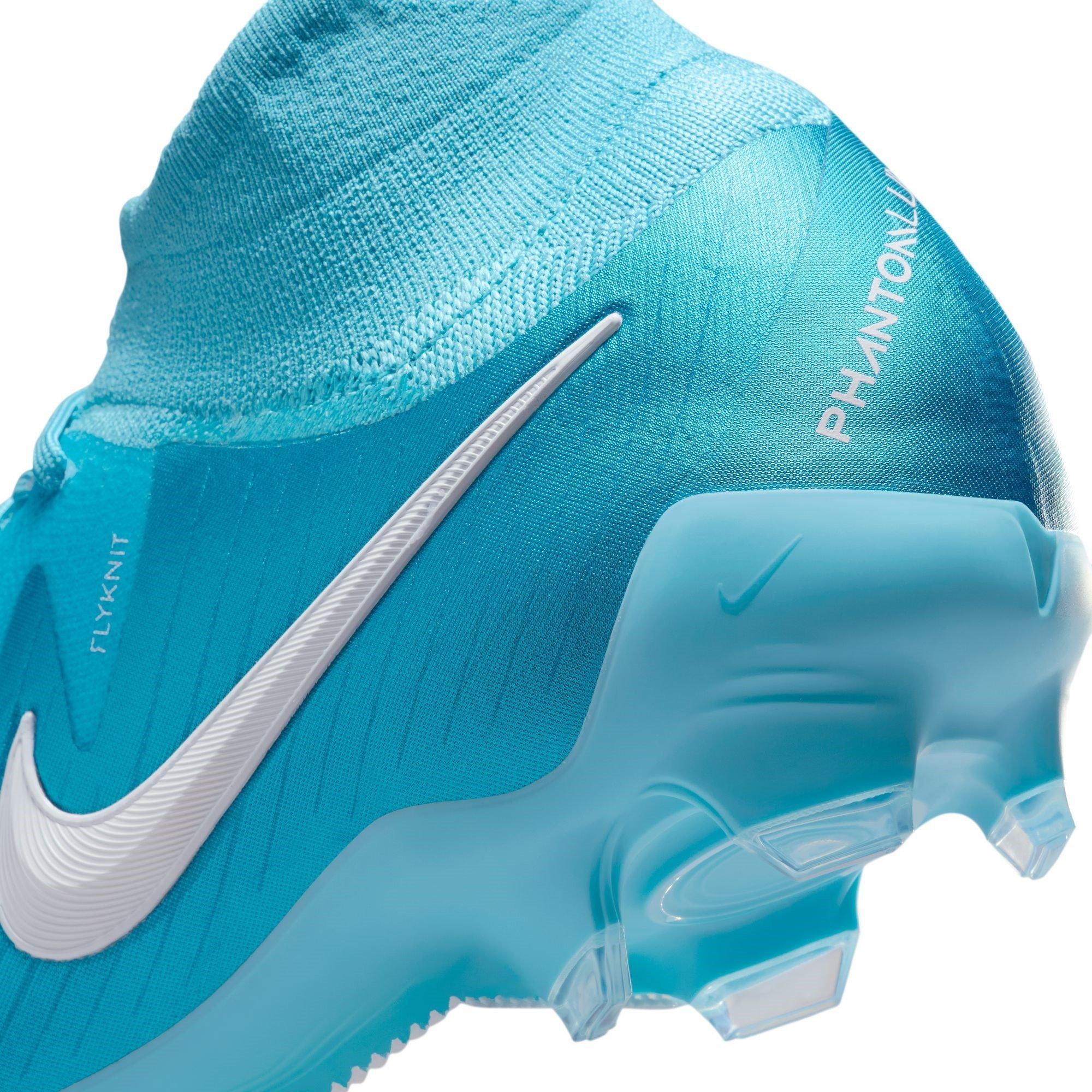 Nike Phantom Luna II Pro Firm Ground Football Boots