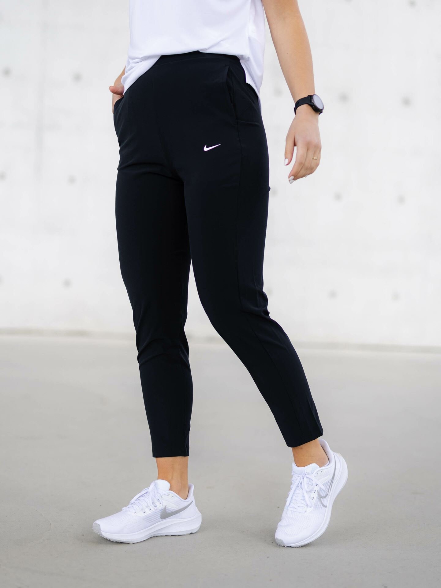 Dri-Fit Bliss MR Victory Pant