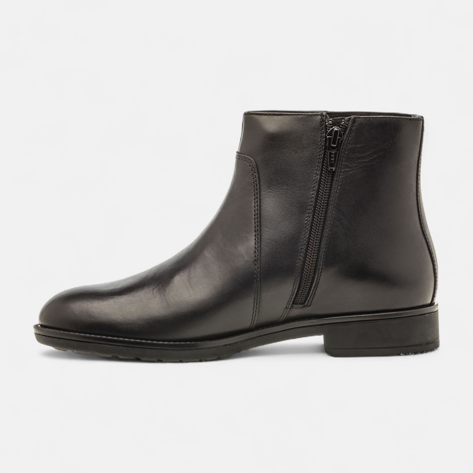 Bottines Femme en cuir noir