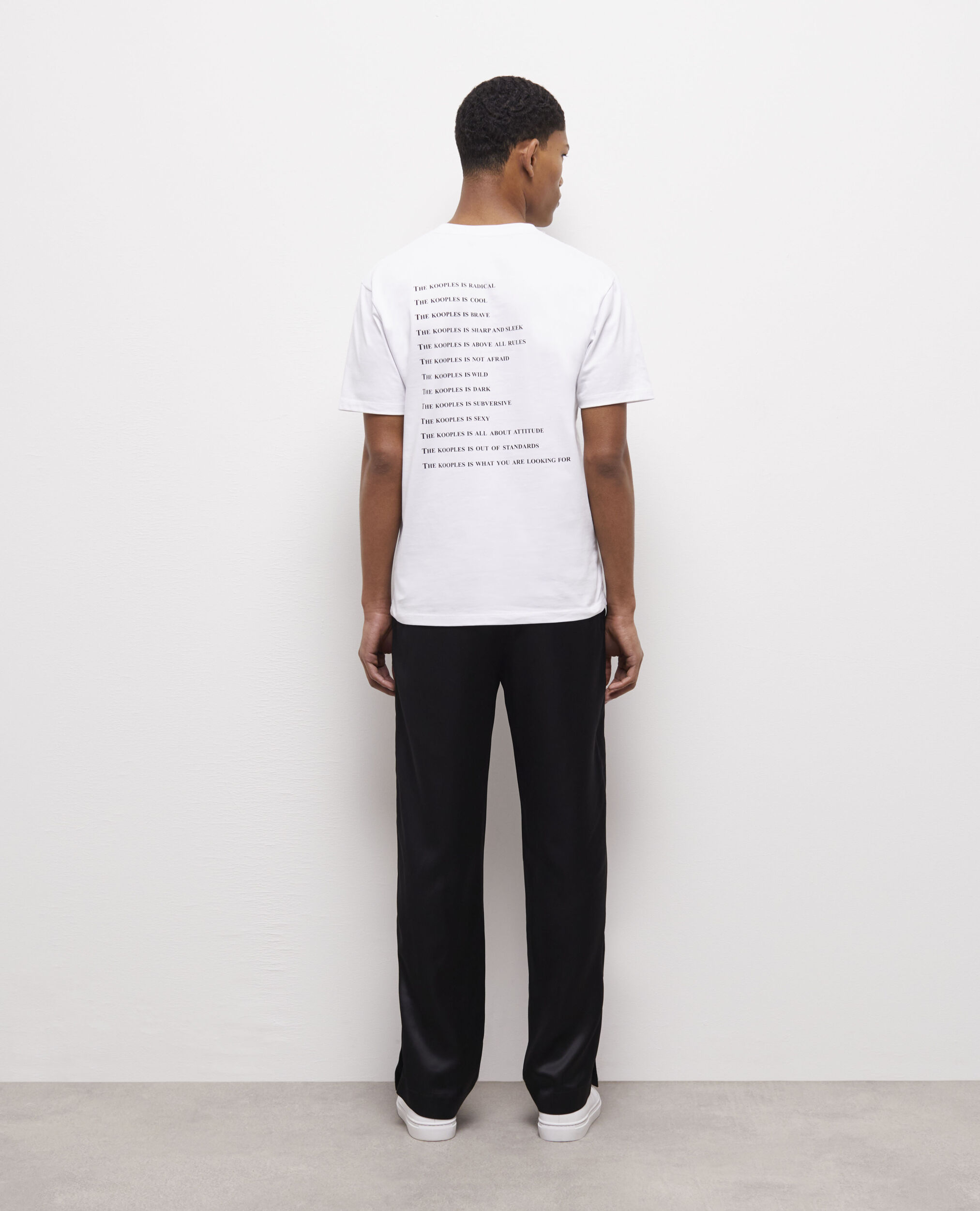 T-shirt What is blanc
