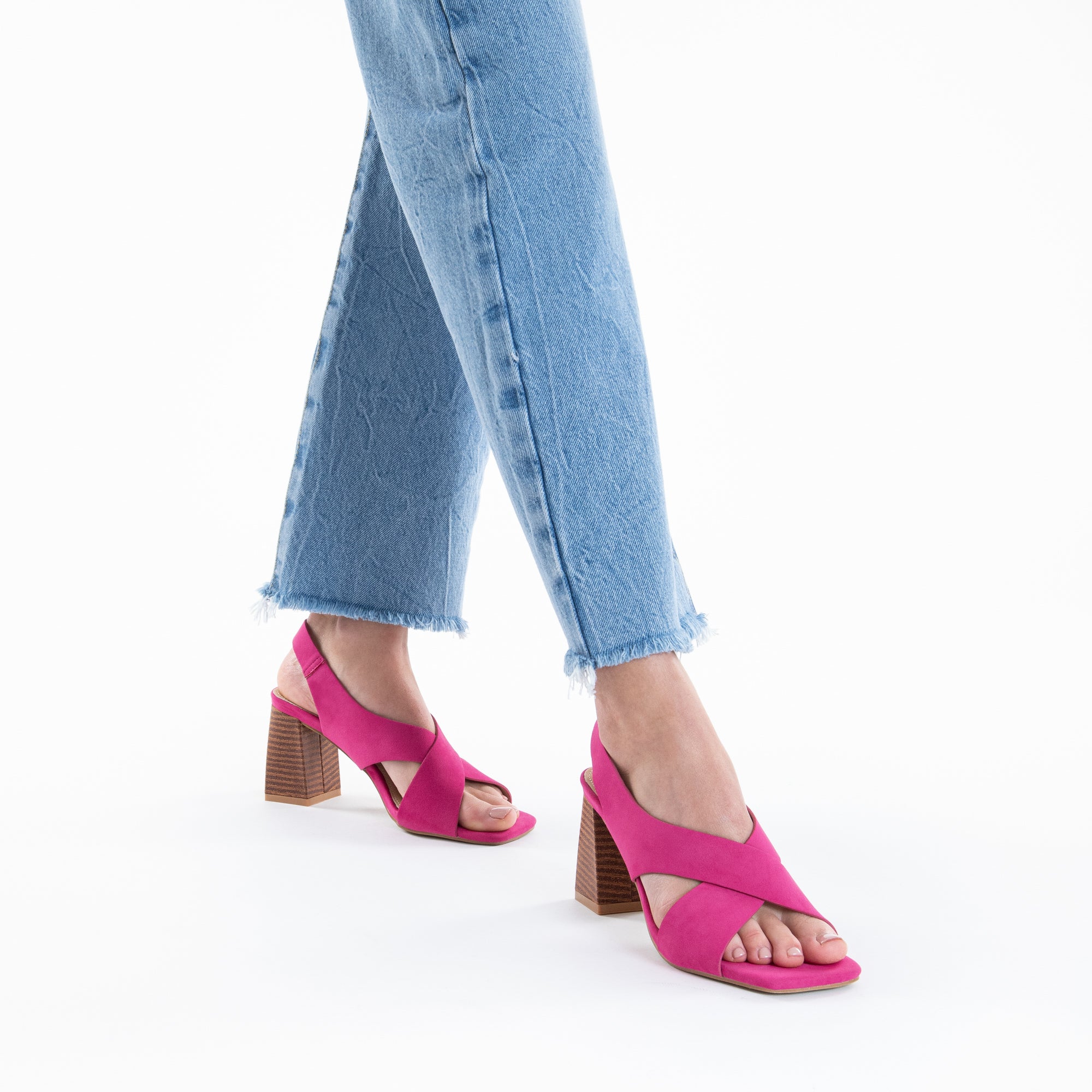 Sandales à talon, Compensées-Sandales Dakota fuchsia à brides croisées et talon haut