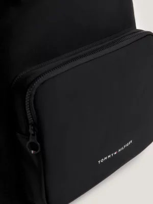 Mochila com logotipo em forma de cúpula