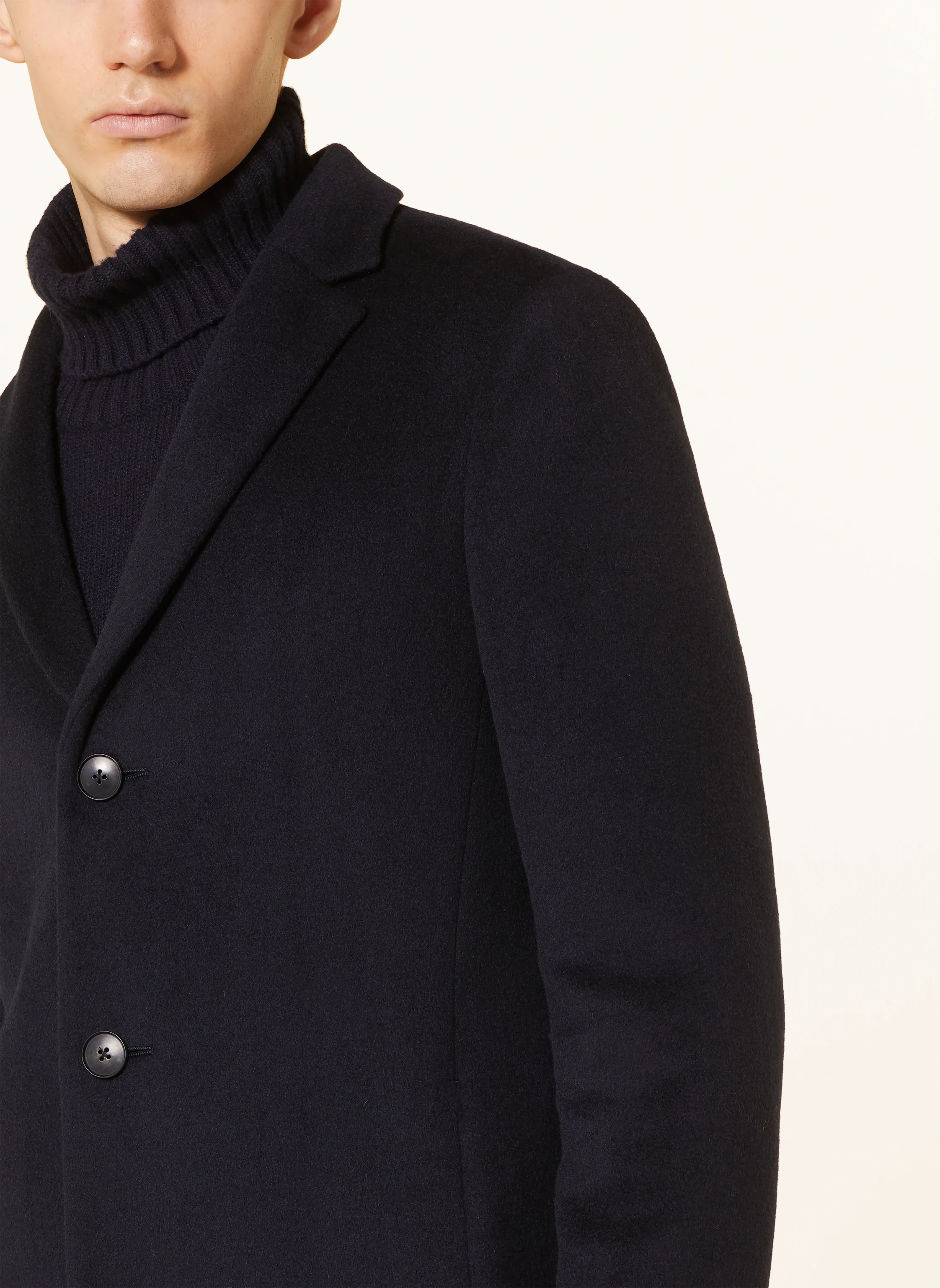 REISS Mantel GABLE