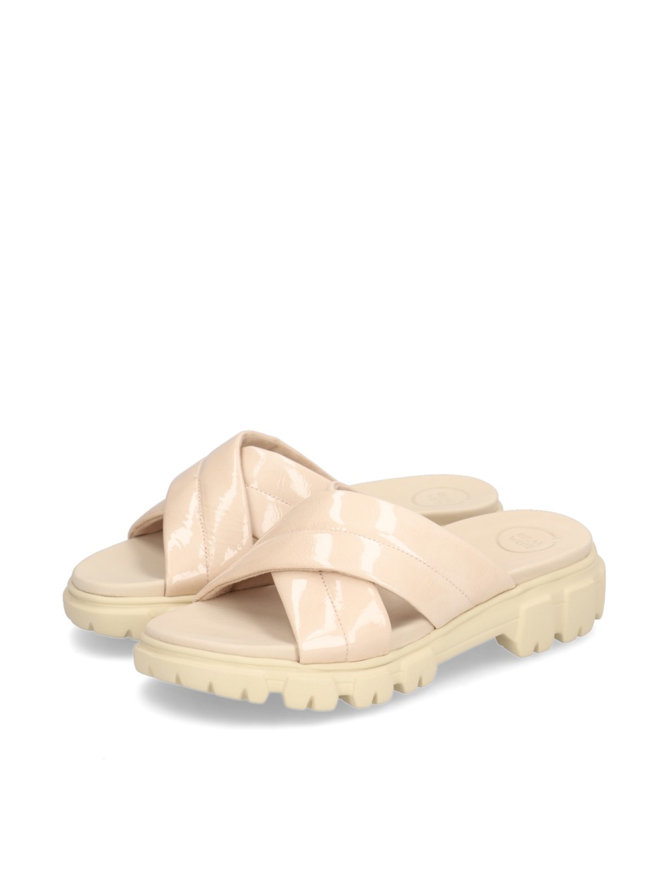 Lackleder Pantoffel