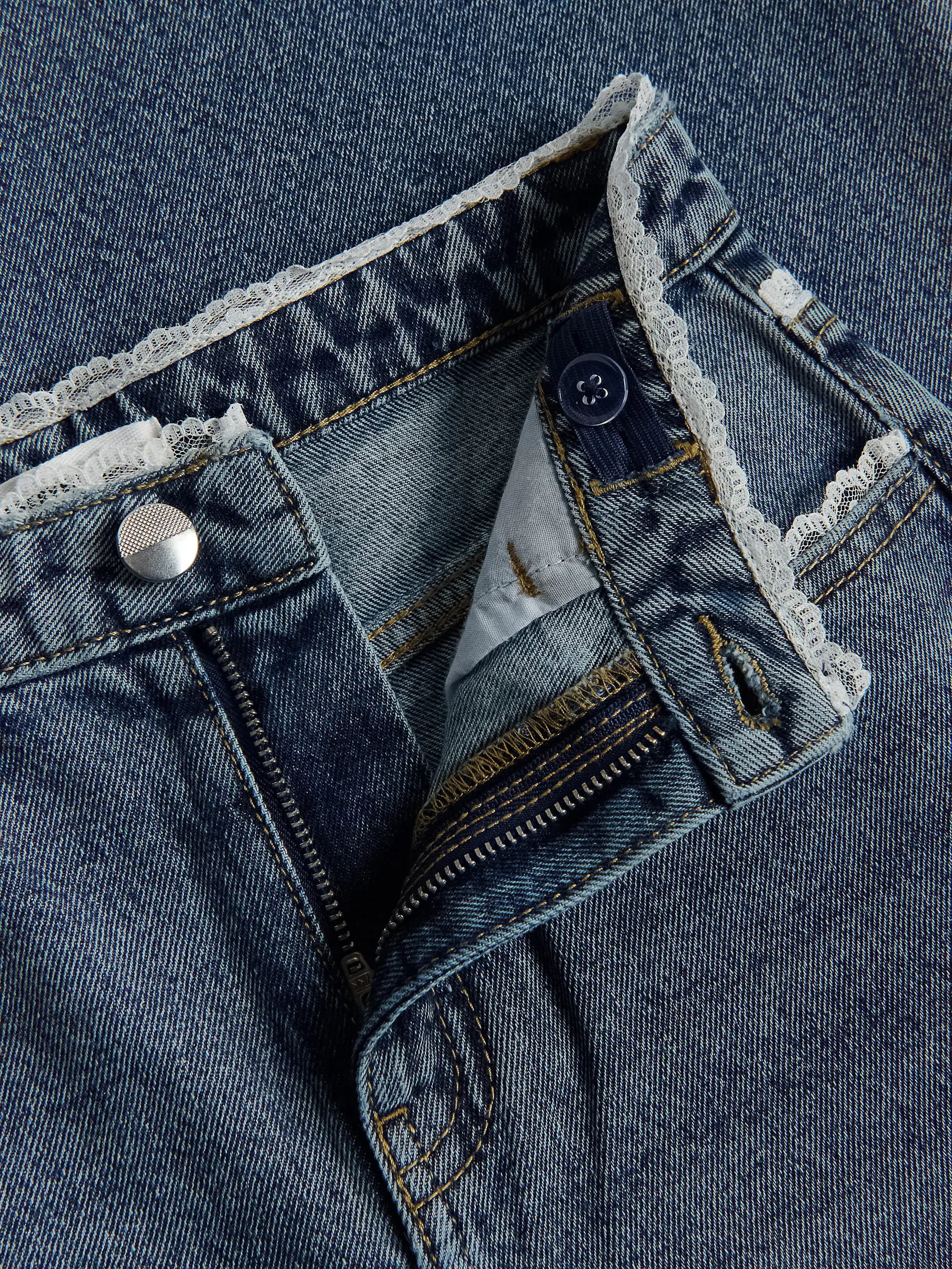 Super-Wide-Leg-Jeans mit Spitze