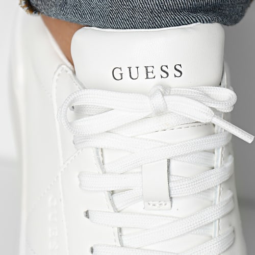 Baskets FM8PATLEA12 White