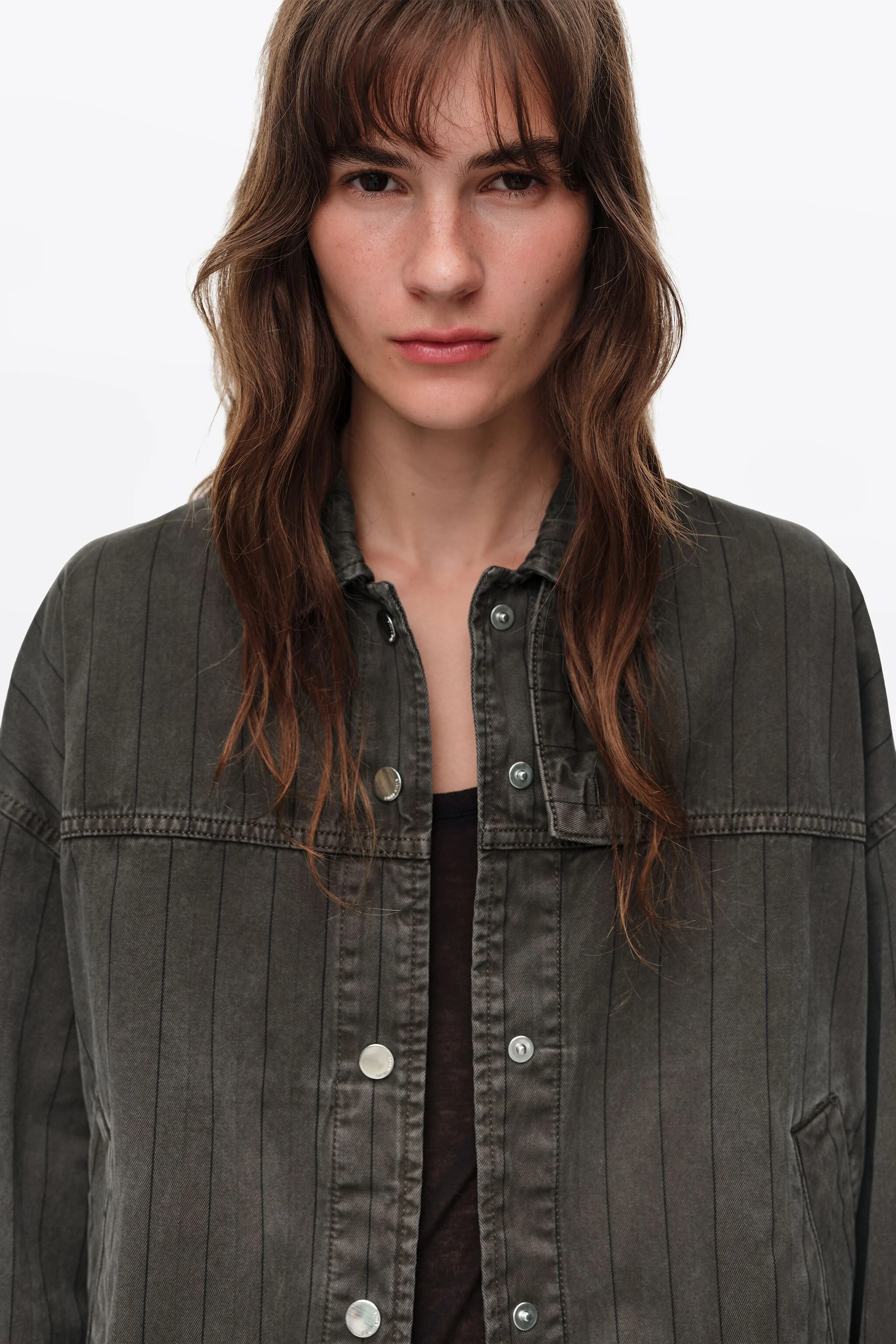 Jaqueta jeans listrada marrom desbotada