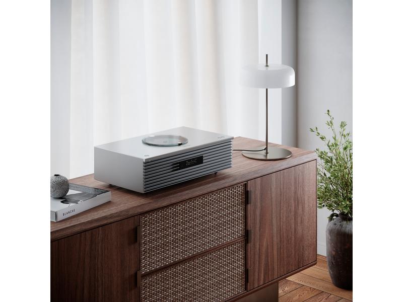 Technics Micro-HiFi Anlage SC-C65 Silber All-in-One-Musiksystem mit CD, Radio, USB-Wiedergabe, Bluetooth und integriertem Chromecast