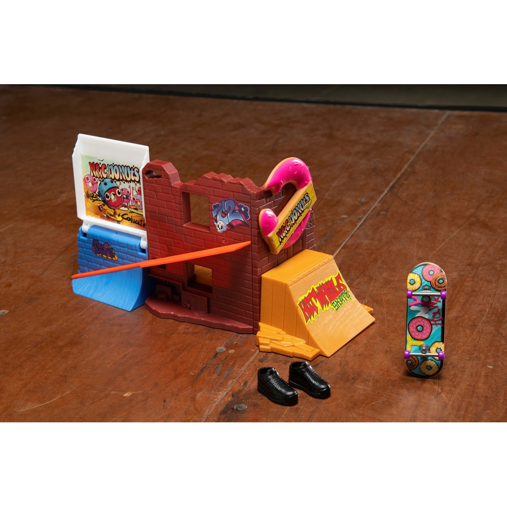 Hot Wheels Skate Donut Skatepark Set