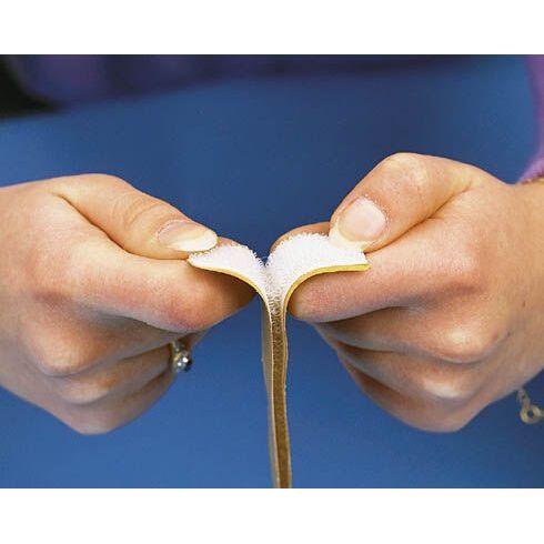 Fixation murale marque VELCRO® - Rouleau de 25 m
