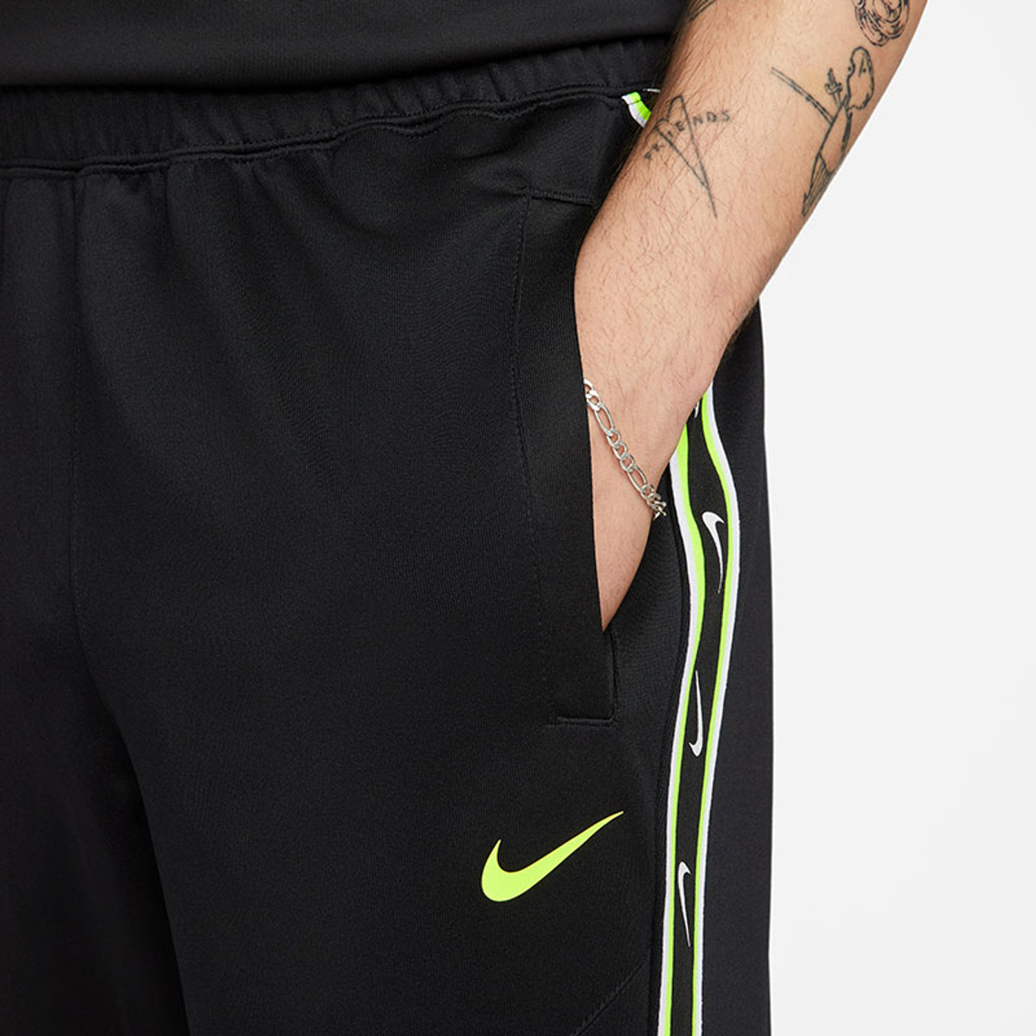 Nike Sportswear Repeat Trainingspak