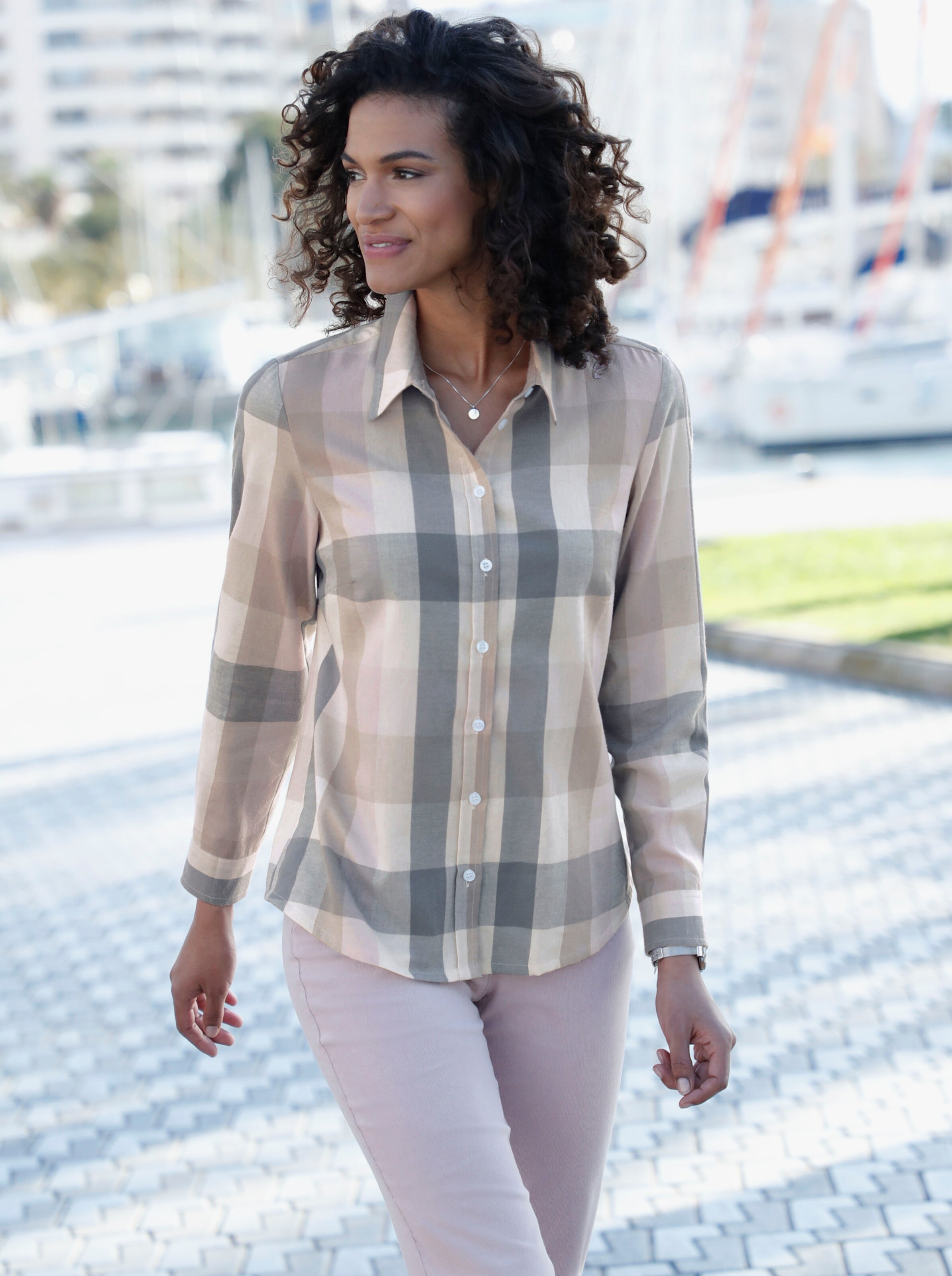 Karobluse in wärmender Flanell-Qualität