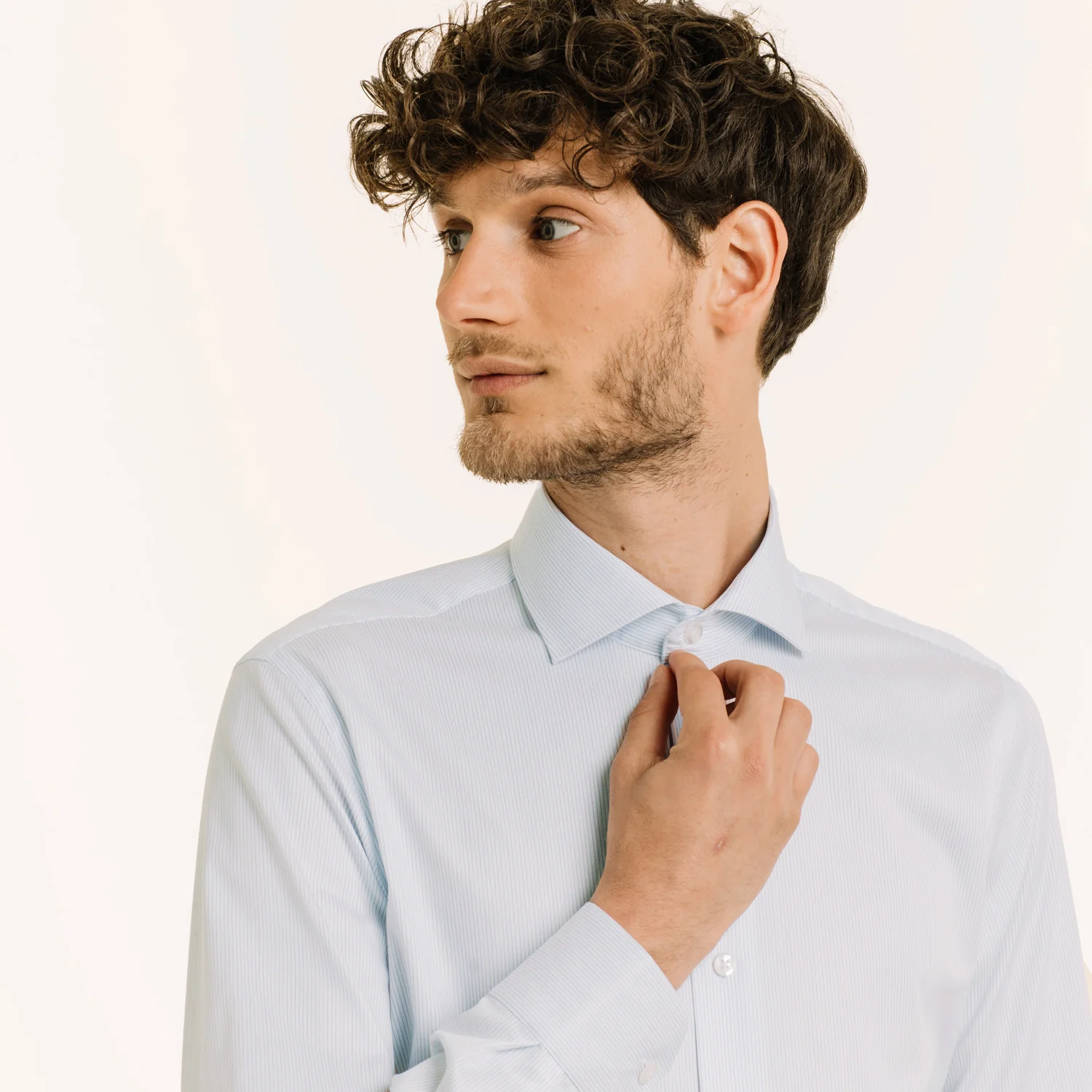 Double-twisted twill shirt with fine blue stripes