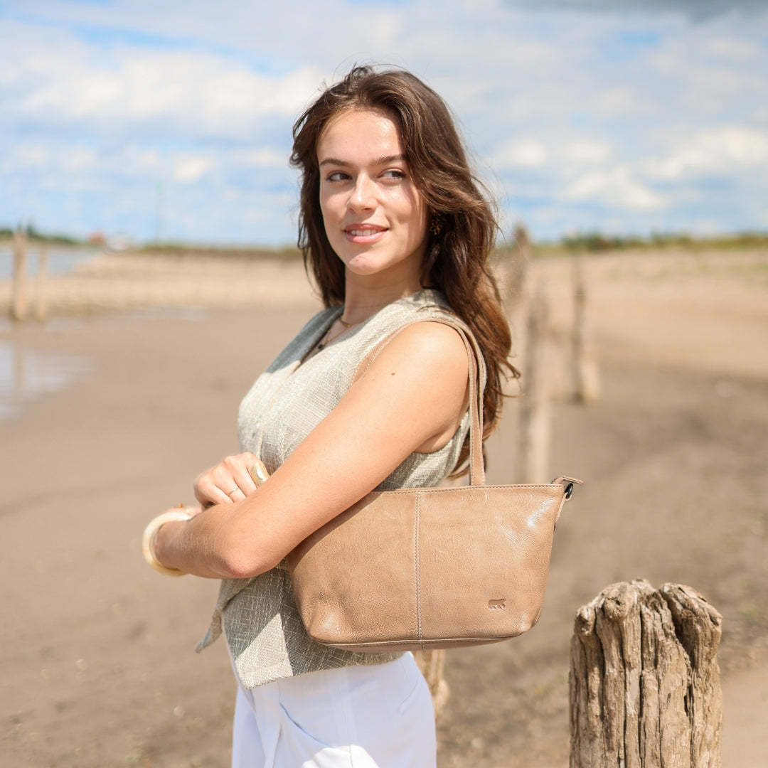 Klein hand-/schoudertasje 'Lola' beige Beige