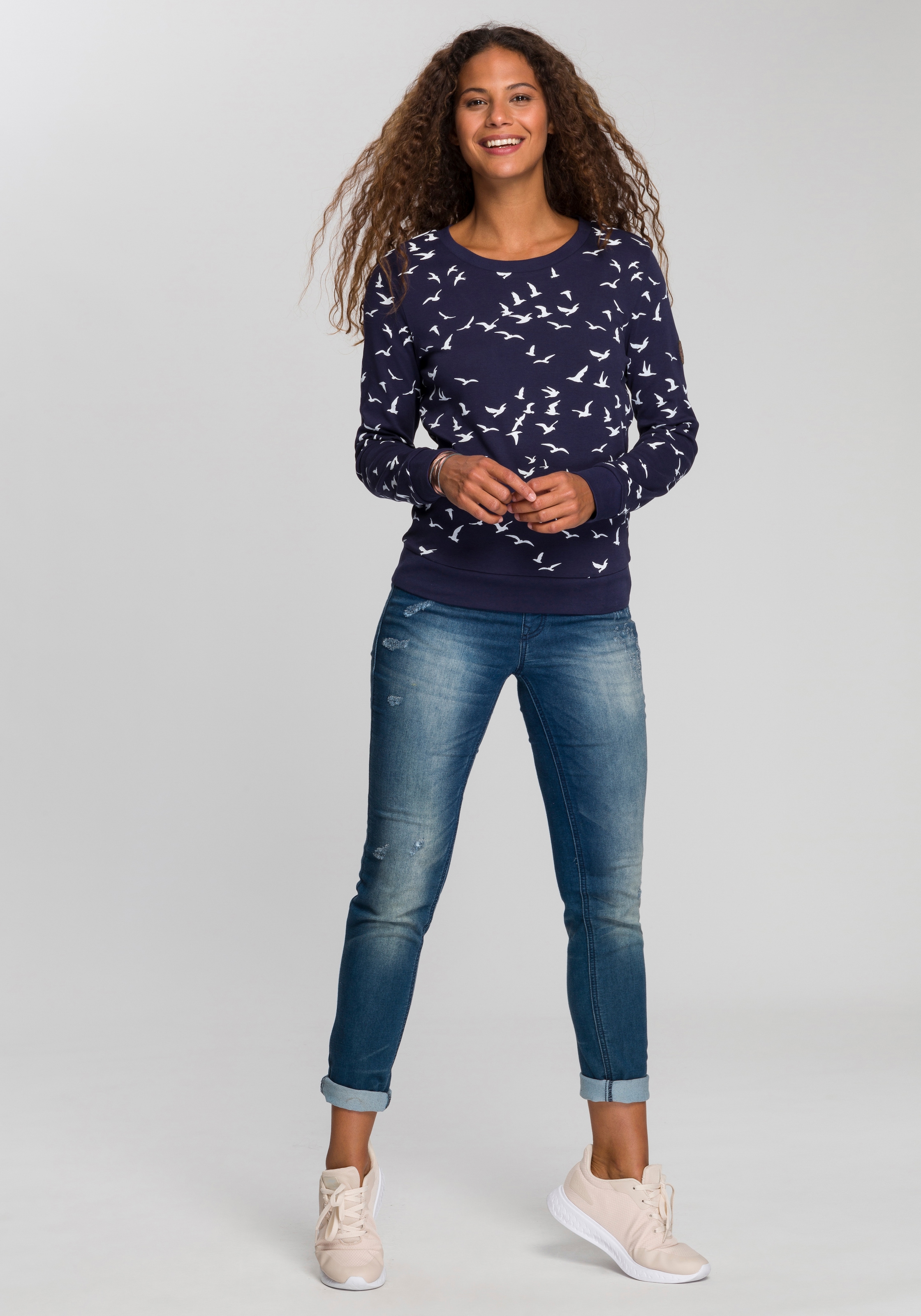 KangaROOS Sweatshirt , Langarm,  figurumspielender Schnitt,  bedruckt,  Rundhalsausschnitt