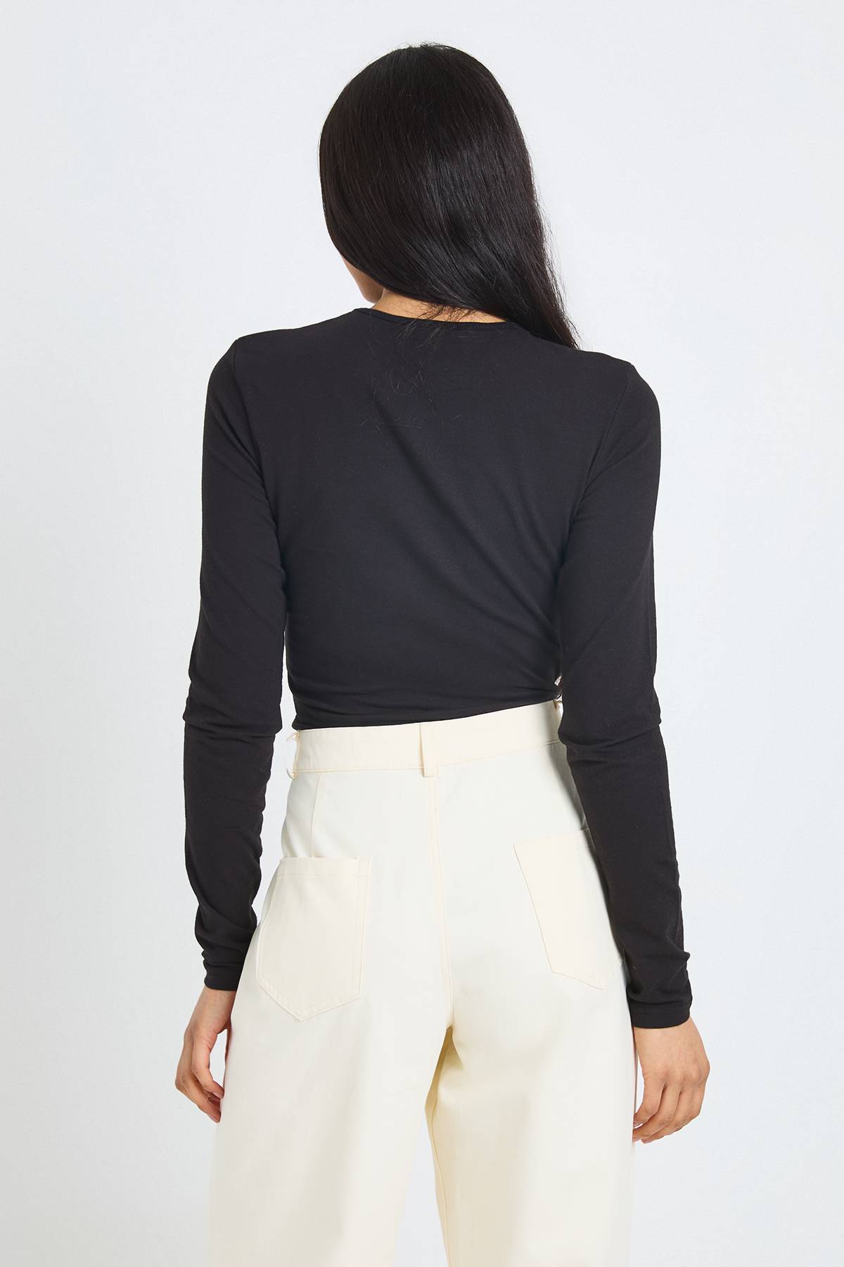 boohoo Body Tall Basique À Manches Longues Et Col Rond